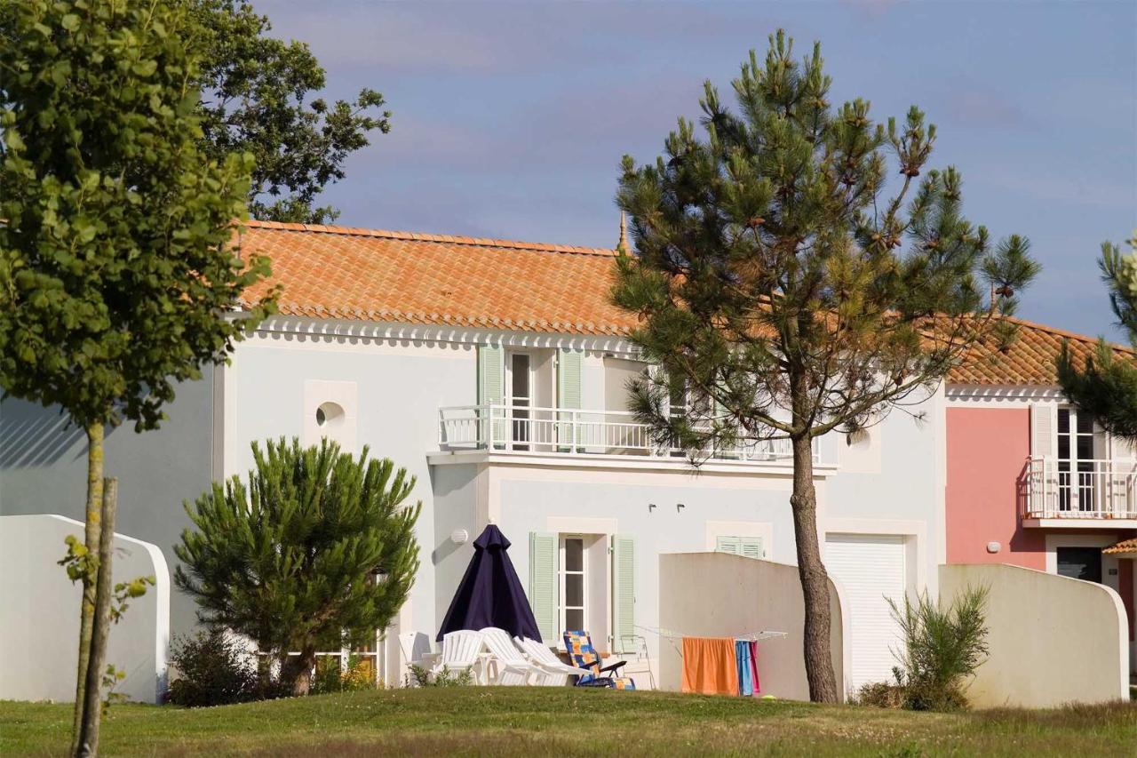 Madame Vacances Les Maisons De Fontenelles LʼAiguillon-sur-Vie Exteriör bild